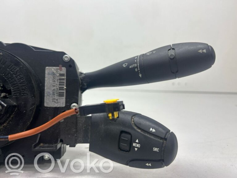 9b65e0b517c800e78e9b03da9204153d-4dd44462dd480580daf7ccebf97b18fd_light_switch