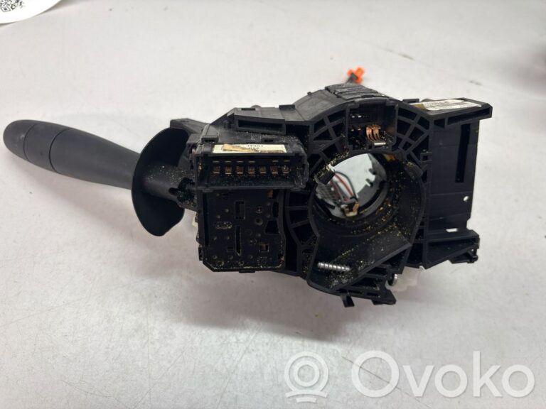 9bcfe1db11c3b4f2f3e4d32c821ecf60-fa74bf4044d5cb92649a800b8b17a680_wiper_control_stalk