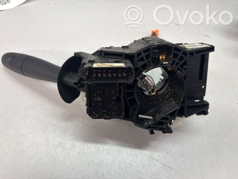 9bcfe1db11c3b4f2f3e4d32c821ecf60-fa74bf4044d5cb92649a800b8b17a680_wiper_control_stalk