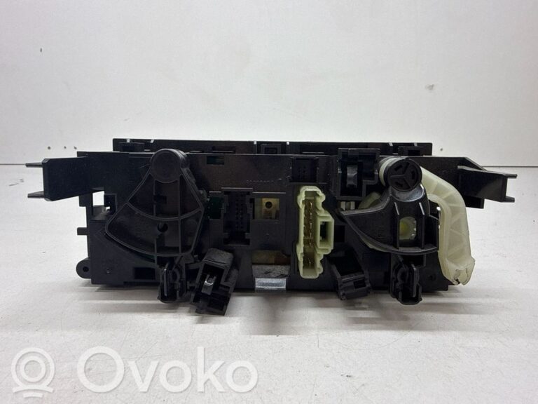 9c1109ac3d1ceebddc29c182dfe34176-6706629f5e639ac5e1ae887309b112d2_climate_control_unit