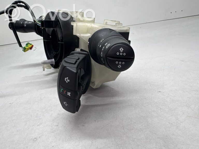 9de709b9a3e495b47e7c2f80f2ec6a5a-648a3a6ebda7bba53622329c61bcd6f7_wiper_turn_signal_indicator_stalk_switch