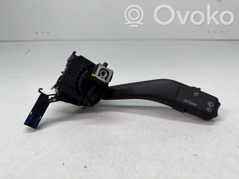 9e910ff5243ef4d70254606e8a609b63-b7cb26364d67be2c2a893669273af750_wiper_control_stalk