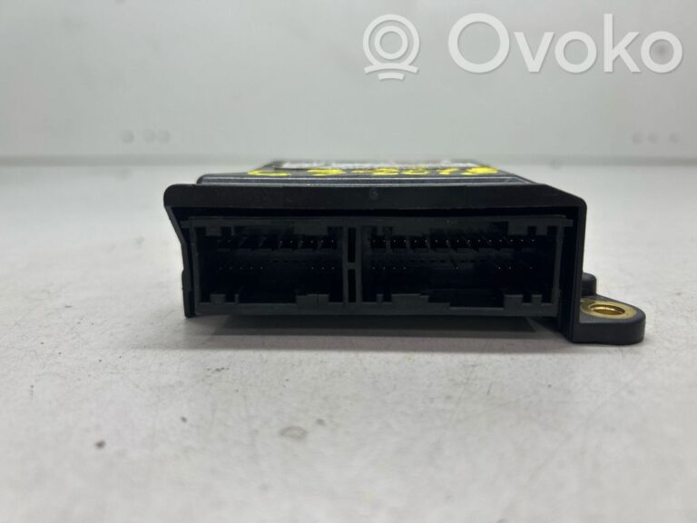 9eb199fff8b97e7a3fa31760dbfc3150-b3805baf3e03f24f284372a3a0649b61_airbag_control_unit_module