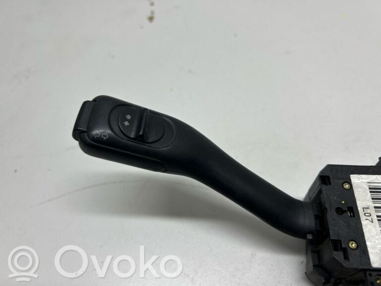 a000fb78f6c70cabef0c8c93259238c9-1dd55e4d4e77bb3b507c7d272260e032_wiper_turn_signal_indicator_stalk_switch