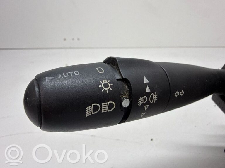 a03c93f956042d2f0d2b22757b901b68-5bf8b239e11b2ed3ee114cf4e33cc68d_wiper_turn_signal_indicator_stalk_switch