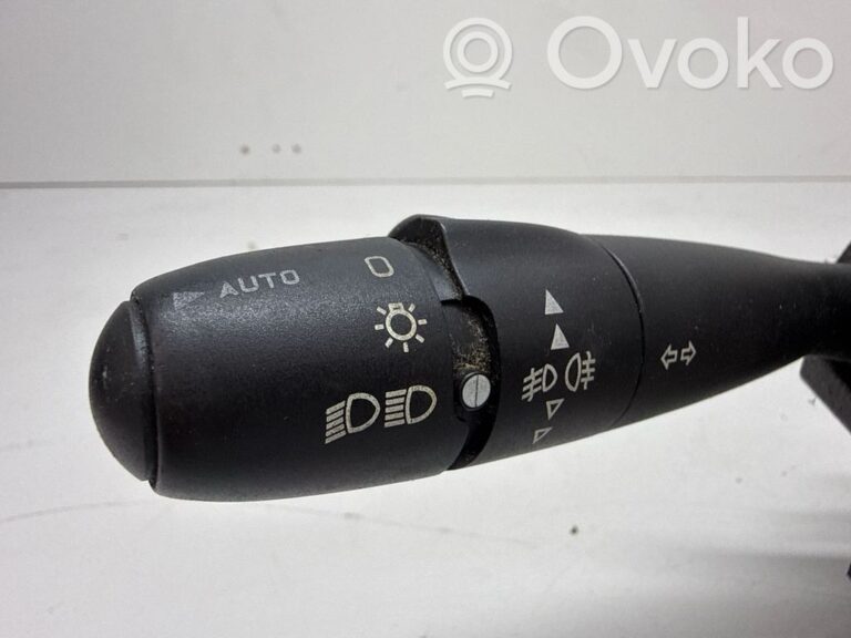 a03c93f956042d2f0d2b22757b901b68-5bf8b239e11b2ed3ee114cf4e33cc68d_wiper_turn_signal_indicator_stalk_switch