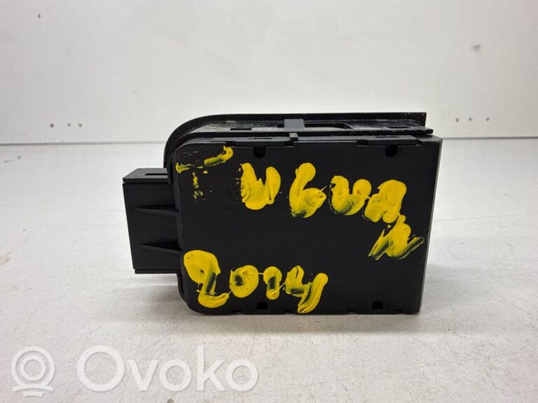 a16391d9433d7be9d5b6e7740e83f37a-7bada08d4e7a918f9a374f69e2d08452_hand_parking_brake_switch