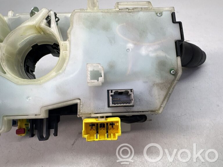 a22c5d44a17b301b9d18b6865c9665fa-99274c54a9d359f6b7585e6b2be8bf18_wiper_turn_signal_indicator_stalk_switch
