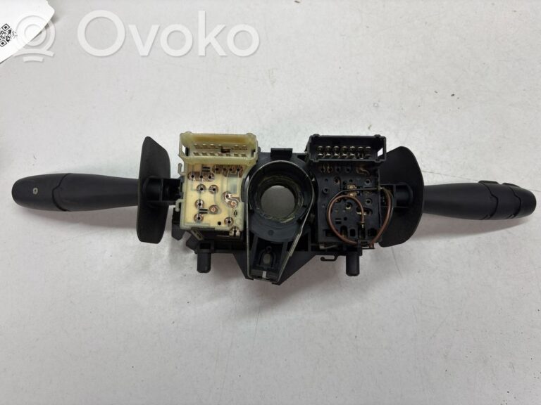 a2d49c385b786ea45a9887e9de58b83d-14183b26a75f870fc6973b5973e25f9d_wiper_control_stalk