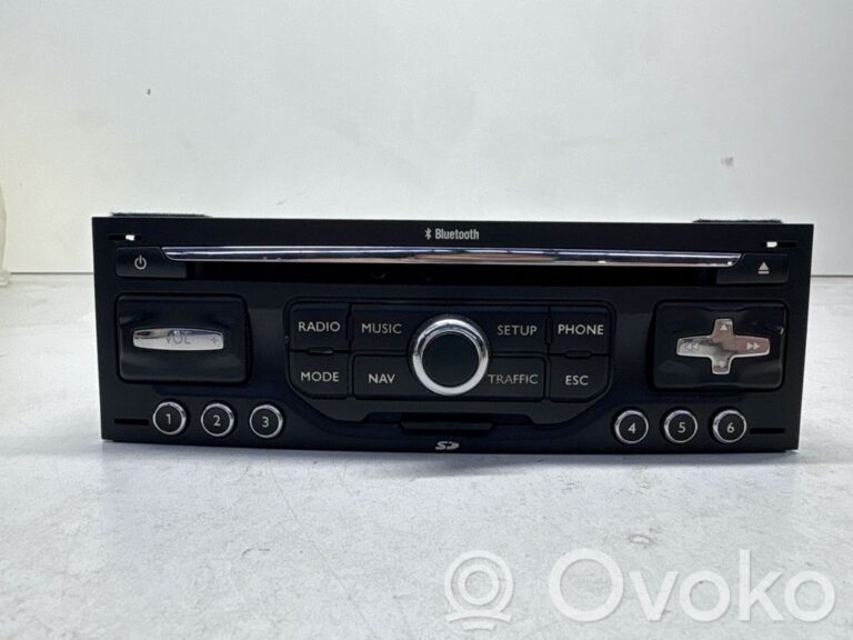 a39743e46c9df1bb98b650ce970ea9f7-7ac4f8829bf3d138bbe15273e6b1ca3f_radio_cd_dvd_gps_head_unit