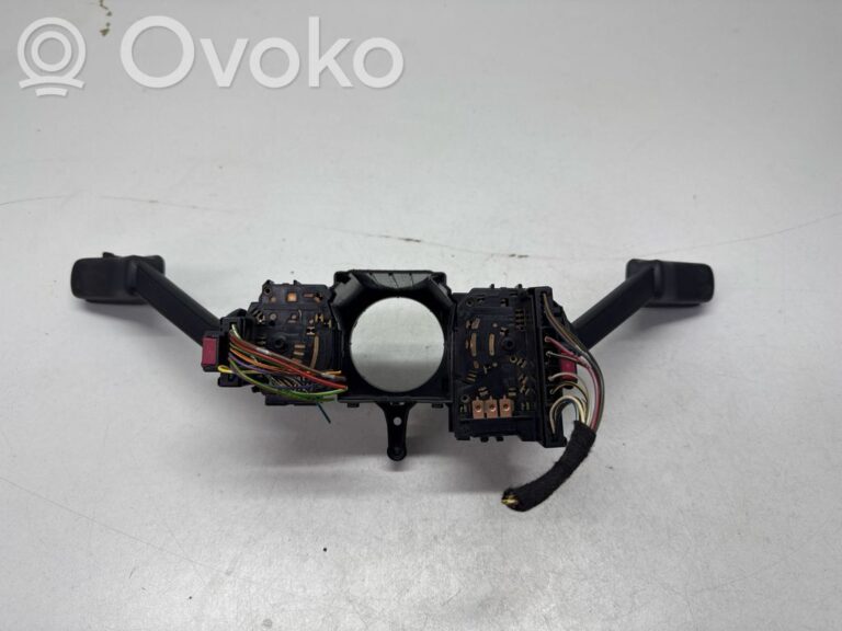 a42434f490fd4091d80310f2c329ae9c-6375667430e1ff782477e041f35fc0be_wiper_turn_signal_indicator_stalk_switch