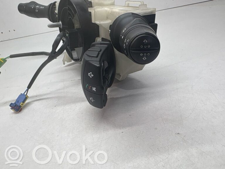 a5a6e0ea8905f624135b58225db808c0-2dafbbfcb5b78a1855a19c24aa22daf3_wiper_turn_signal_indicator_stalk_switch