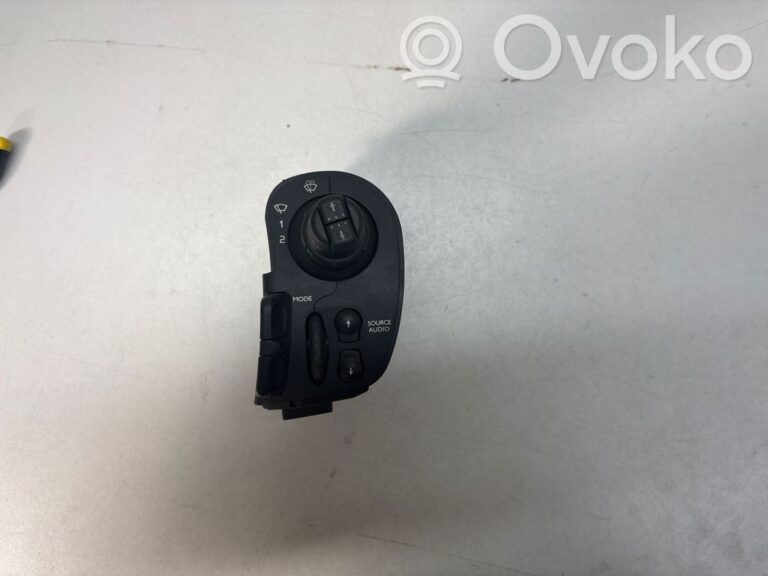 a60163e2810e99b4188cf850dbc98fdc-4e95cda26e3e40d09fbcc3b3d7a19d57_wiper_control_stalk