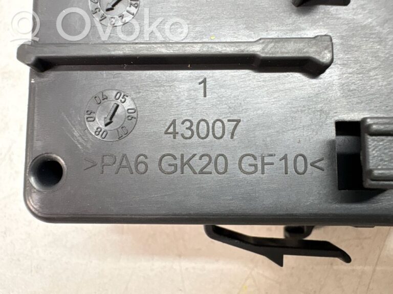 a65a5be1cd3fcc686124172048d49afd-1ad483f86249cdab8d46d9bb34f91a1c_wiper_control_stalk
