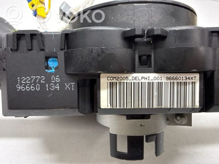 a67c74d35a1e6d6ff5f4adb29cb6cee6-8052a51c41a3aa784c4c543a3d48e68f_wiper_turn_signal_indicator_stalk_switch