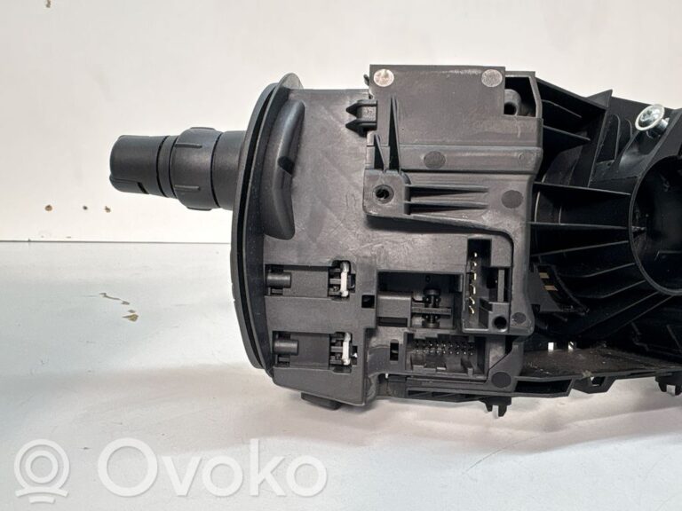 a72777d7c618bd8b1dc17570fa0b0aaf-9352e9e0d2231ec3b11abd2220efeea2_wiper_turn_signal_indicator_stalk_switch