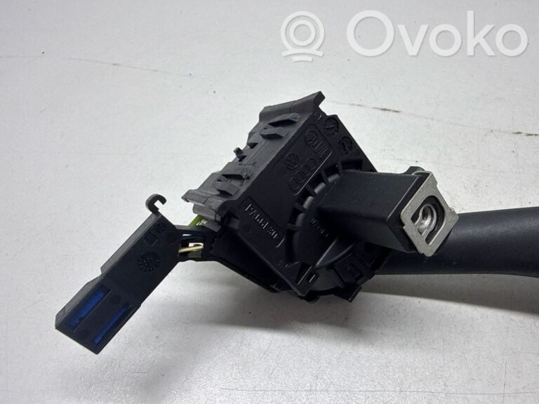 a78eca375269afb2830ec3ddcbc57337-c568ff4ca8fb416a3fc1d72dca7d1d60_wiper_control_stalk