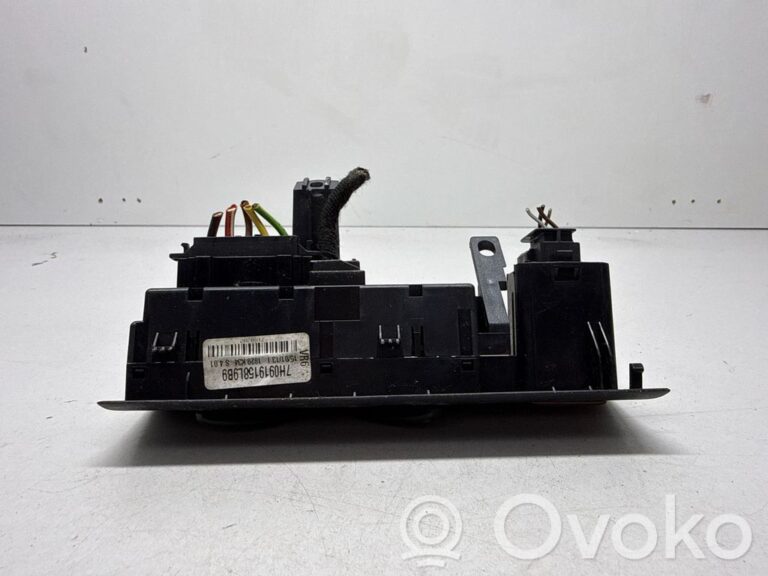 a796bbb57820b2094787bd321560ecb9-a177715c38f7dab52f637c9a759daf11_climate_control_unit