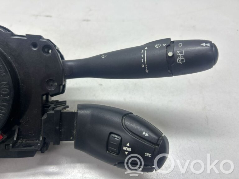 a84c2586142dd52f7ec5563d0c133bdc-7a0abb2e3683ba1cdf5ed206dce5481a_wiper_turn_signal_indicator_stalk_switch