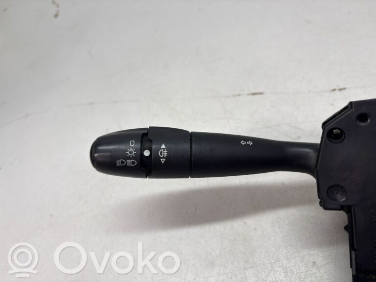 a860fbc30c93fcef432d1f257912aa64-b6814827421e487f478290106b7d1ff3_wiper_turn_signal_indicator_stalk_switch