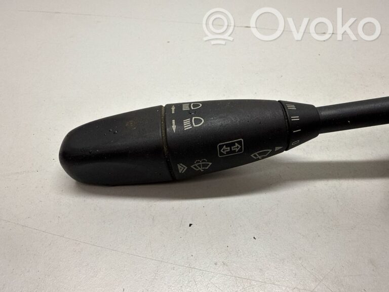 a9c57eabd79d7979050bc11bec594a95-aaa313345a9ae20c1acb3081fcaed9e1_wiper_control_stalk