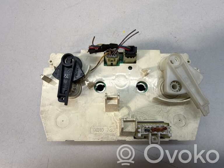 aa1206445b8d1ca9b1137da3b6858055-e1404d205ba30351d2701948fbec746b_climate_control_unit