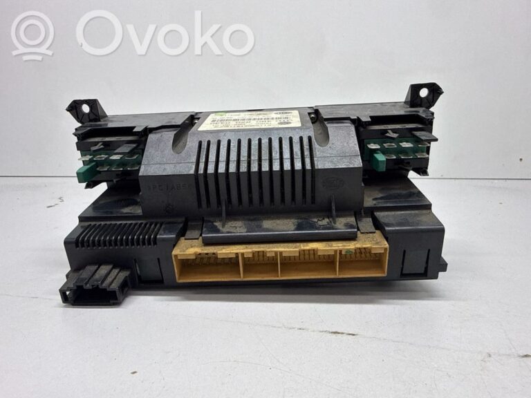 ac1a9cf0b43b94b25239f8d925c40b79-9933c9825acb7ed093f3686359ebb449_climate_control_unit