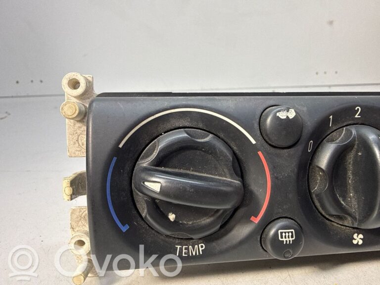 ac3aa61c022c266caa0955a7b3bfe1dd-3a661a39e4334c9f673c6055cc38d0f7_climate_control_unit