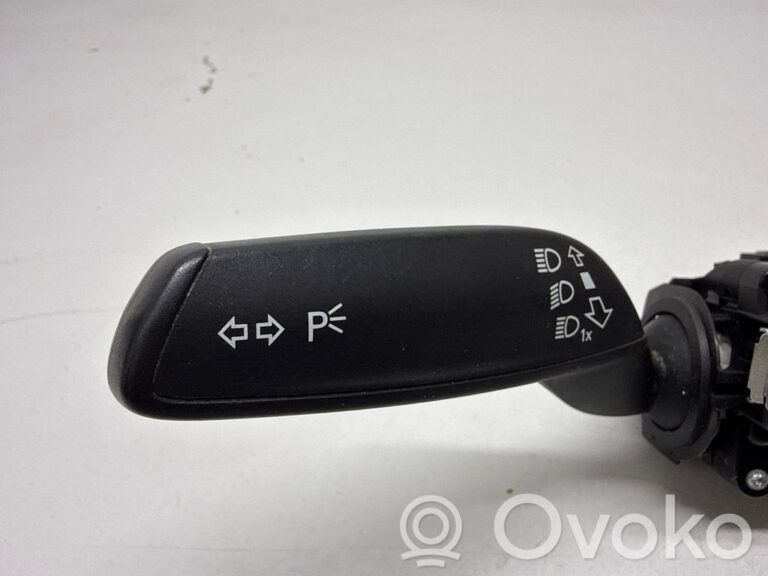 ac611245208c5a43a40f8dce70f50b87-8d0f8edd4e605b3900651b176f70993c_wiper_turn_signal_indicator_stalk_switch