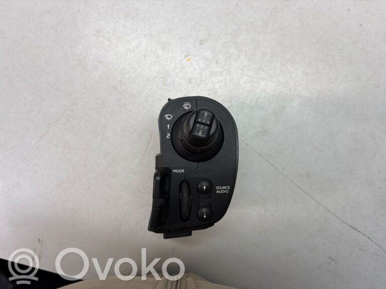 ad415a86fe212fa4d82d93fd2288a7dd-cc6c47ad7a829d199178072cc746f490_wiper_control_stalk