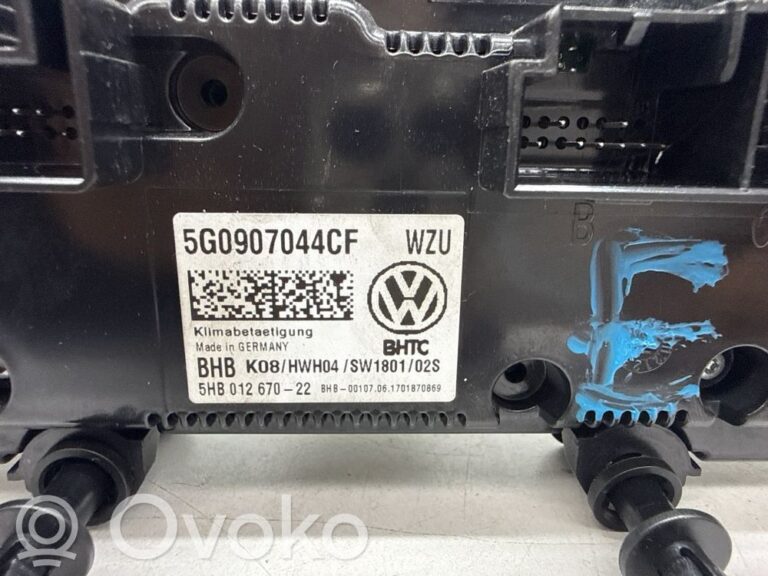 ae3a800aac44a03e7053eb4f57728cb4-da293772c65aeb0cc04d005d515bc952_climate_control_unit