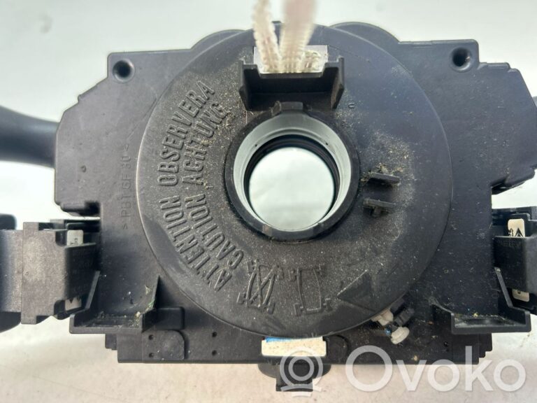 af8a6cb47b31242296e29dc0a0006056-91a54a3b04e21d3b289b25b627b0f03c_wiper_turn_signal_indicator_stalk_switch
