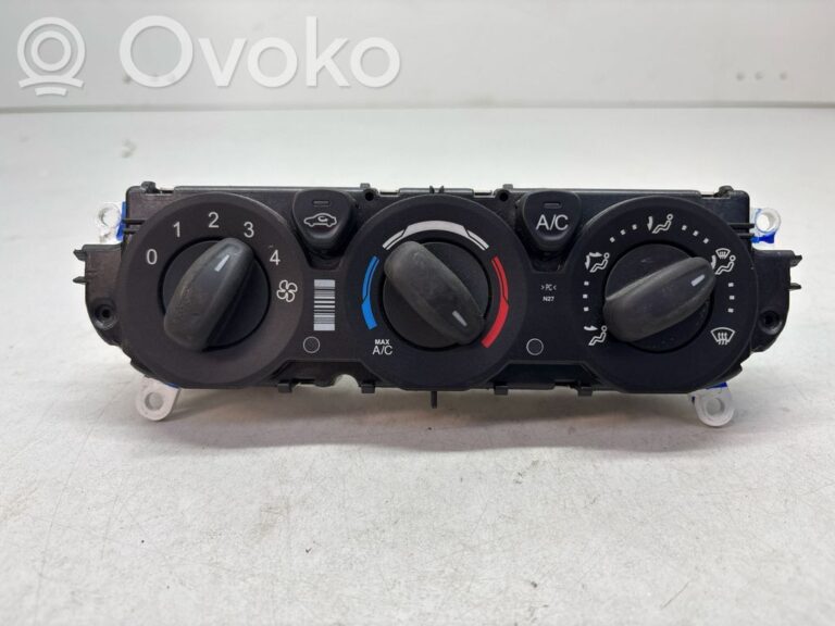 b0f4db202ed507535e93c41c03fc20d5-e50f4a8c9cf1920582cf2935e3c828df_climate_control_unit