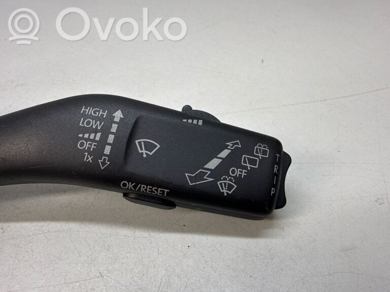 b254e4747a4d297a7b269ff995f6c576-3ca636136f40f553cb3196af9dad054a_wiper_control_stalk