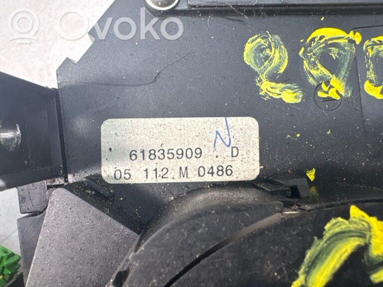 b280963e55906e6e7186493d2f4d84b8-8a82ea061728efd755658a86525098b6_wiper_turn_signal_indicator_stalk_switch