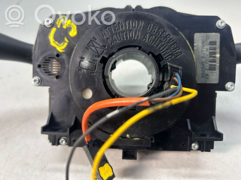 b346f2297ec7c2405ad2ec6862d9272c-3bfff5a1205778b7739ca244653bd690_wiper_turn_signal_indicator_stalk_switch