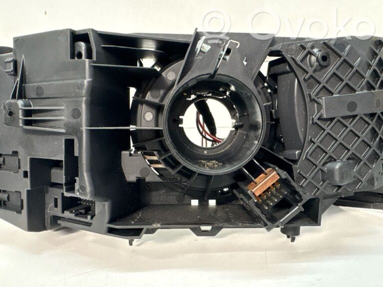 b39479ca4f9b74675c2a111e42e928a1-2490ebb012450c39bac7707c9ffc7bc9_wiper_turn_signal_indicator_stalk_switch