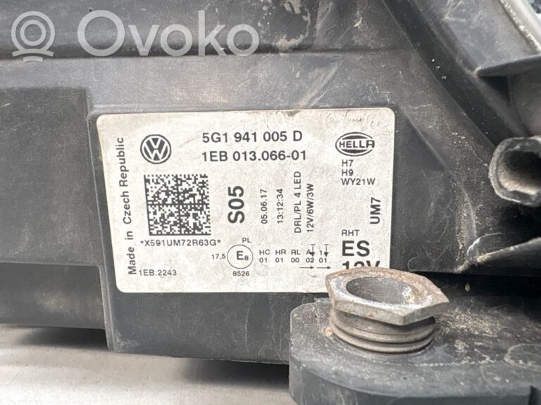 b412d297a58765e92cf47cb1ded2e50e-2c2d3ff9cf6cddf18cad753d691eea2f_headlight_headlamp