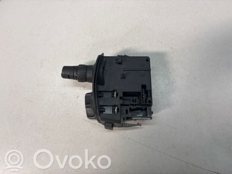 b437f446b8f4f361582fafcfd3af47cf-c982c5363e7441e5bc11da193b81da12_wiper_control_stalk