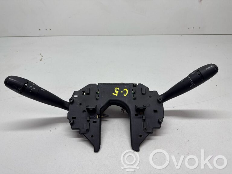 b65470f556e5ea9228eda8608879cf58-faf899be2a9f9a72c780a76239ebf64d_wiper_turn_signal_indicator_stalk_switch