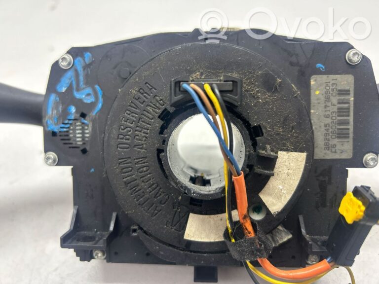 b65ae15b6f1d2f566c3ce177bacea0e6-f2b58d6a298f9b7663af1f3240c55b48_light_switch