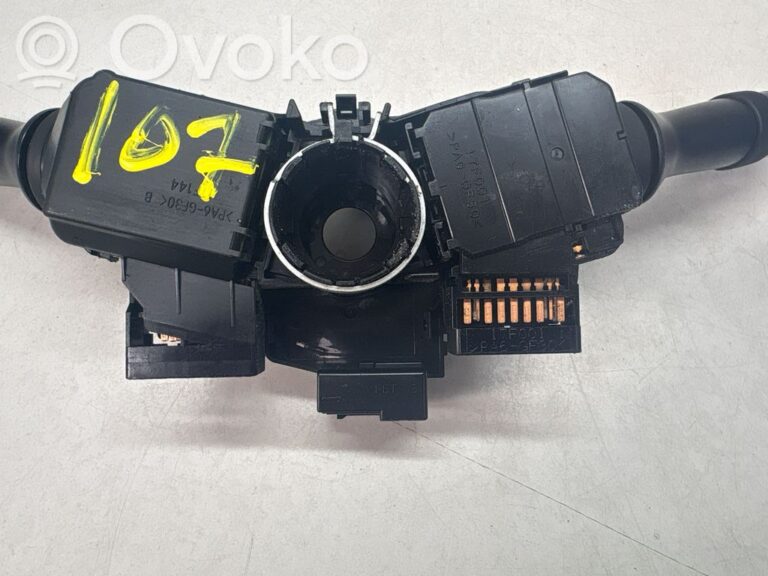 b735838c50397f2cc5ec2d4afbf1eef2-257ef6c595dd2d39d9ed40c090419c19_wiper_turn_signal_indicator_stalk_switch