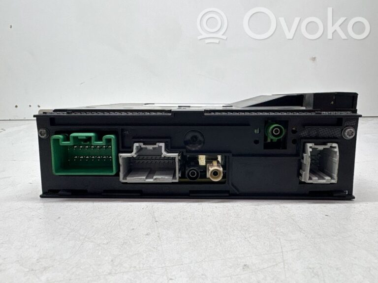 b7a942265a051e01d0f1ffe2cf0cf36d-1ec35260808c9842abe3a81411e736b9_radio_cd_dvd_gps_head_unit