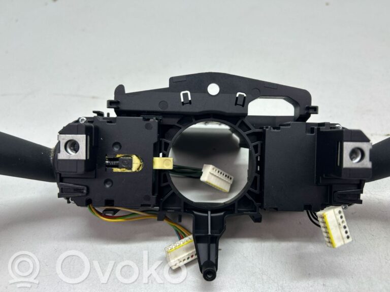 b81f231e3485be87e50497c8846d9b0c-1d714a3b3da6036cc4c6b3d71cbe0fd3_wiper_turn_signal_indicator_stalk_switch