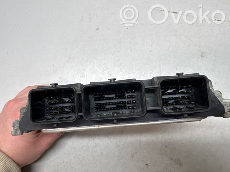 b876f72121ed8c249e36c41aa23785ae-7211e6971473ccdc3b6800ea1d03dc72_engine_control_unit_module
