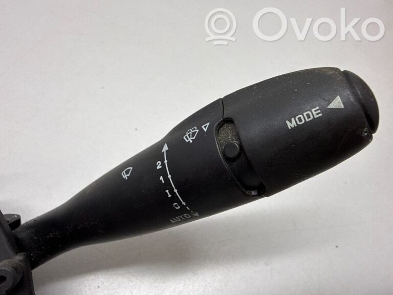 b8e1984a6e1c4482ec5dd7bb861d5bbd-61aa1da61ebad66b5daf4db47cdd89c6_wiper_turn_signal_indicator_stalk_switch