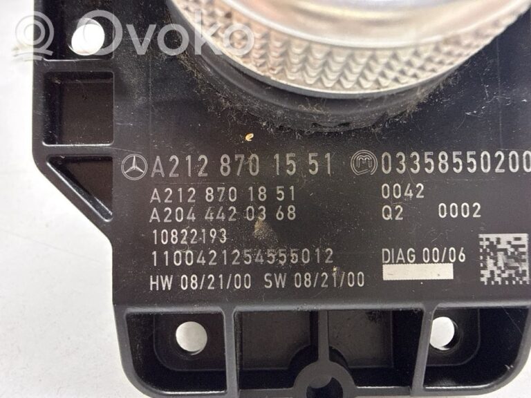 b93cc2230b0203e4ace3b4f01c9261da-60f3266c6e19fcfab4c302cd7f98aeb4_head_unit_multimedia_control