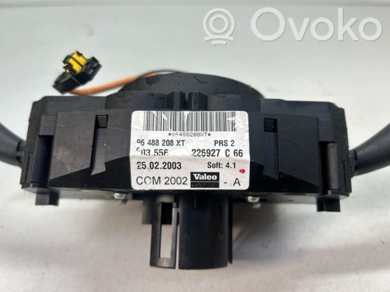 b9907cad1d61009271eb761a6d9862fb-4b2ddb0e13c3efbfaecdbd72b2fdb9f0_light_switch