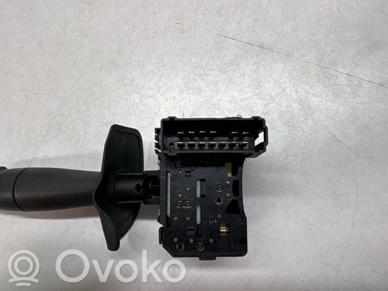 b9a75b5a753be42cb0c3a3ff1e31f00c-b5c46c39034646c7f4e30347fe19058d_wiper_control_stalk