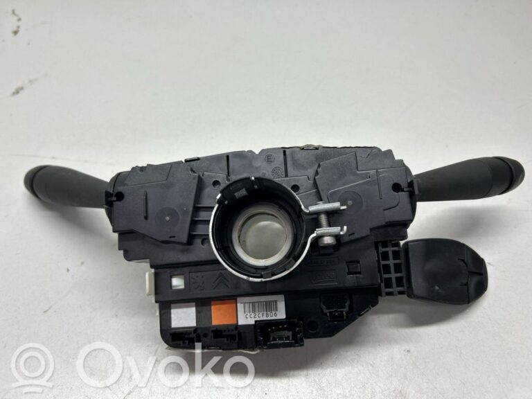 babae6823b148b8adc8056e5cd0baff4-6e2ba63a78607915a7e58dcd3dae5c64_wiper_turn_signal_indicator_stalk_switch